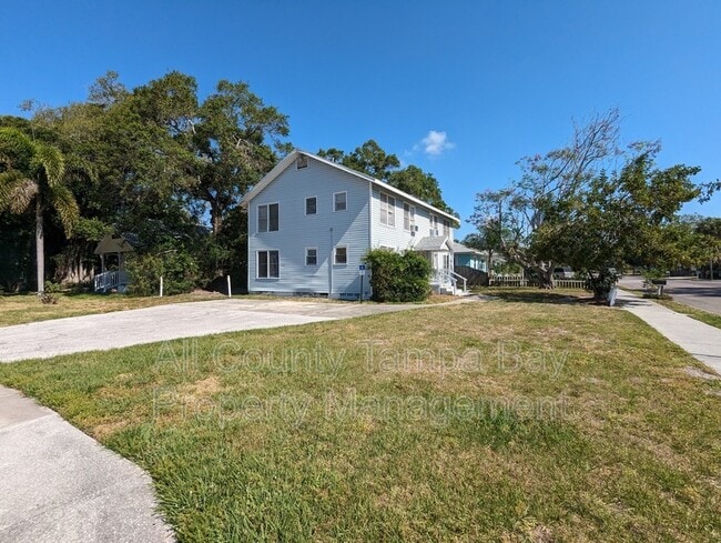 property at 2727 49th St S