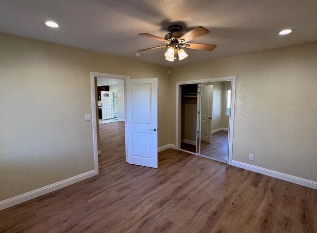 207 Wesley Ave in Ventura, CA - Building Photo - Building Photo