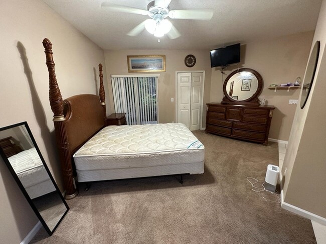 property at 8930 Sandshot Ct