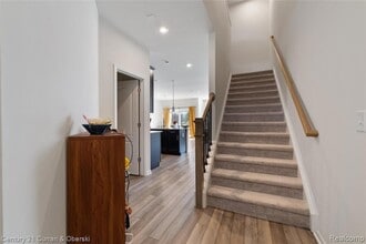 2090 Addison Cir in Commerce Township, MI - Building Photo - Building Photo