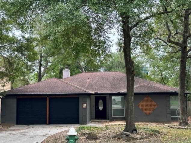 128 N Deerfoot Cir in Spring, TX - Foto de edificio - Building Photo