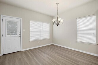 727 W Morton St in Denison, TX - Building Photo - Building Photo