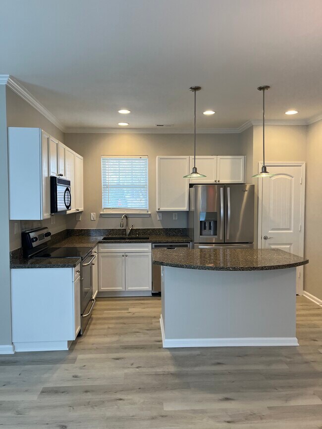 15437 Coventry Ct Ln in Charlotte, NC - Building Photo - Building Photo