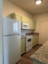 220 Sandstone Dr in Jarrell, TX - Building Photo - Building Photo