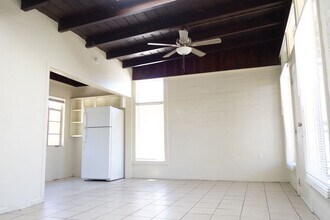 2531 N Winstel Blvd in Tucson, AZ - Building Photo - Building Photo