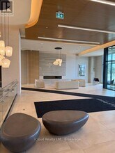 8960 Jane St in Vaughan, ON - Building Photo - Building Photo