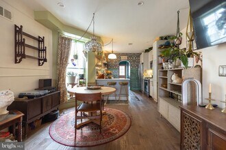 1010 S Paxon St in Philadelphia, PA - Building Photo - Building Photo