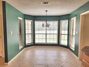 9001 Woodrun Rd in Pensacola, FL - Building Photo - Building Photo