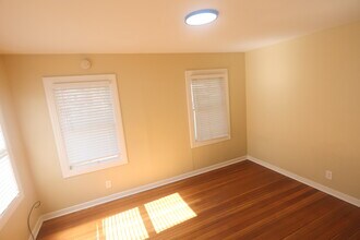 201 H St in Petaluma, CA - Building Photo - Building Photo