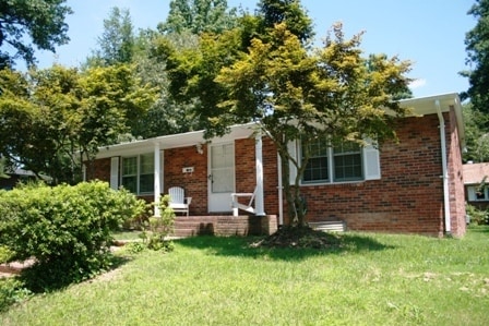 property at 538 Broadway St