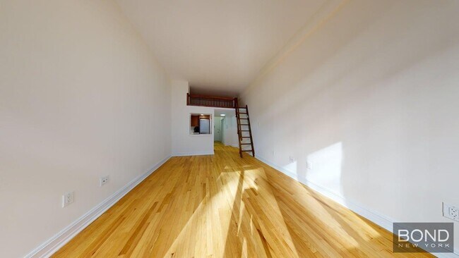 1 Astor Pl in New York, NY - Building Photo - Building Photo