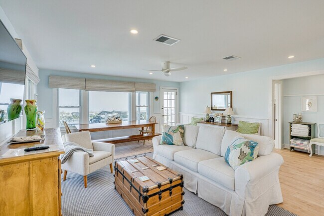 1718 S Fletcher Ave in Fernandina Beach, FL - Building Photo - Building Photo