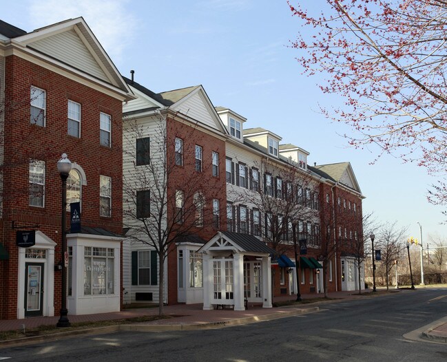2424-2444 26th Rd S in Arlington, VA - Building Photo - Building Photo