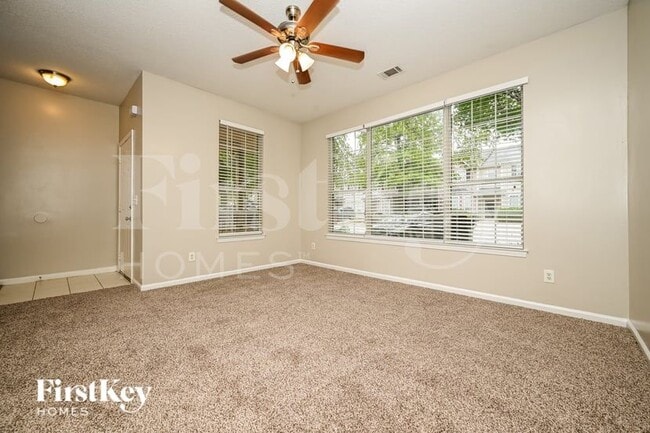 2473 Brianna Dr in Hampton, GA - Foto de edificio - Building Photo