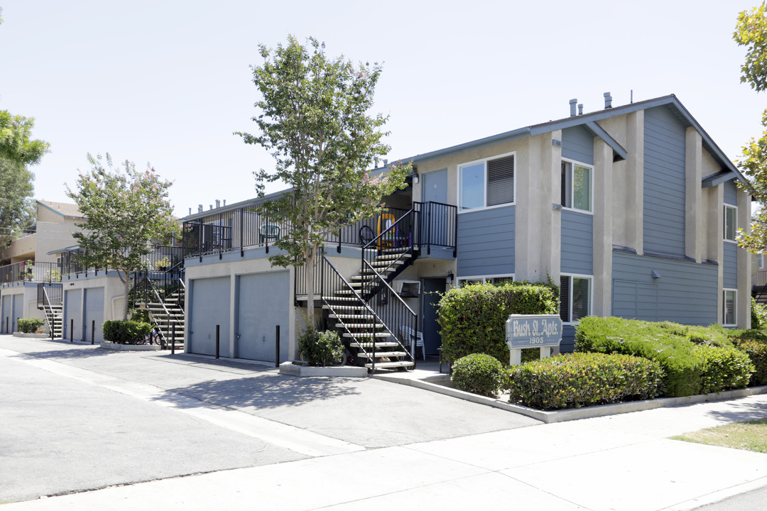 1905 N Bush St in Santa Ana, CA - Building Photo