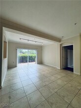 13100 Bella Casa Cir in Ft. Myers, FL - Building Photo - Building Photo
