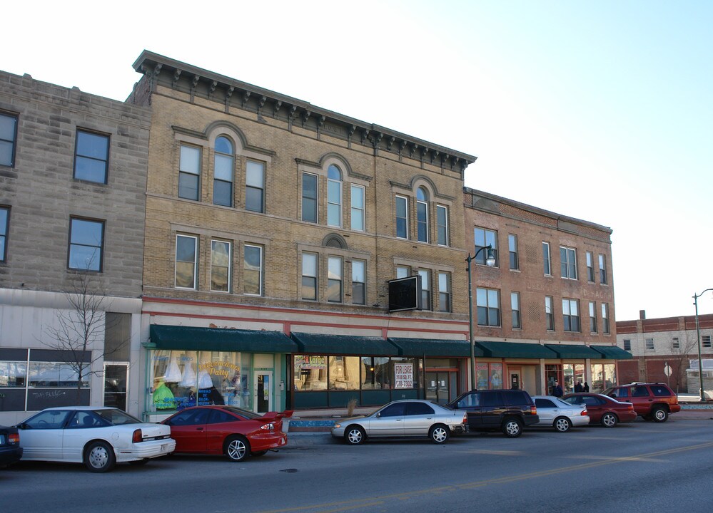4725 S 24th St in Omaha, NE - Foto de edificio