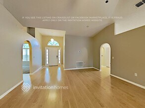 10315 Frog Pond Dr in Riverview, FL - Building Photo - Building Photo