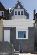 5514 Woodland Ave-Unit -B in Philadelphia, PA - Building Photo - Building Photo