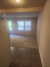 1 Bedroom apartment in Great Location w/ 1... in Raleigh, NC - Building Photo - Building Photo