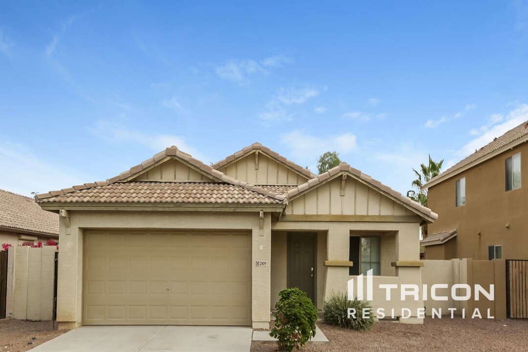 2809 N 106th Ln in Avondale, AZ - Building Photo