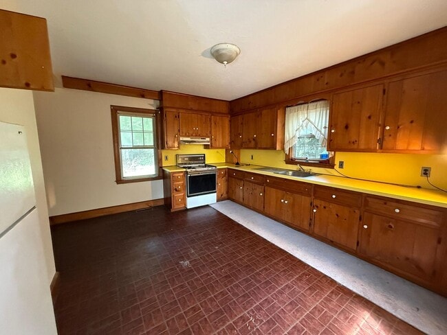 property at 1143 Beacon St