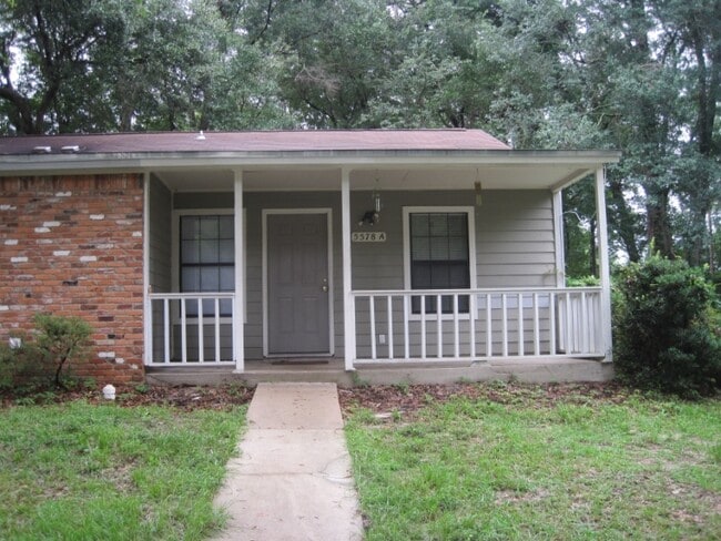property at 5578 Lumberjack Ln