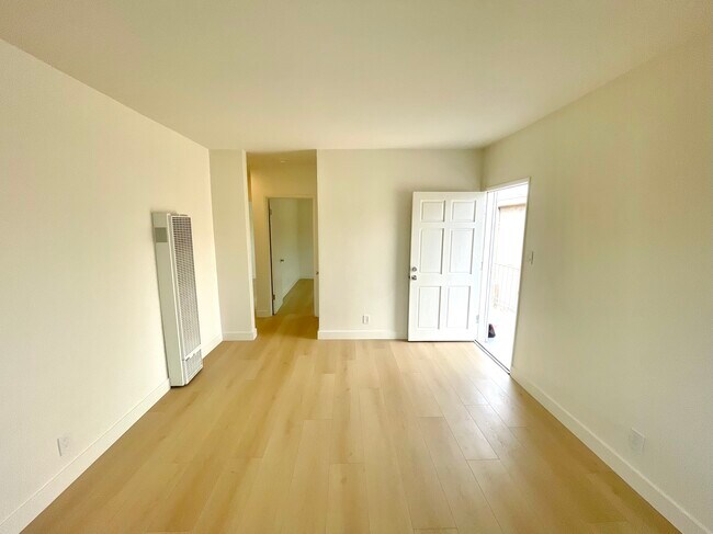 5350 Smiley Dr in Los Angeles, CA - Building Photo - Building Photo