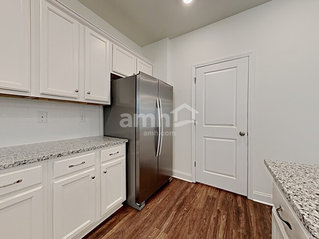 2060 Brook Enclave Trail in Lilburn, GA - Building Photo - Building Photo