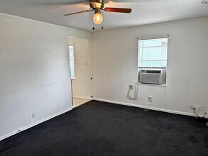 3006 Colquit Rd in Wichita Falls, TX - Building Photo - Building Photo