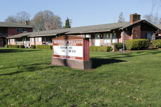 Western Village Apartments in Salem, OR - Building Photo - Building Photo