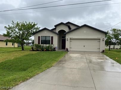 1621 SW 14th St in Cape Coral, FL - Foto de edificio