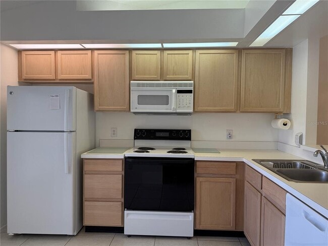 13801 Timberland Dr in Orlando, FL - Building Photo - Building Photo
