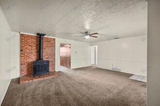 14732 Oakwood Ln in Balch Springs, TX - Building Photo - Building Photo