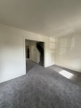 617 E Chestnut St in Coatesville, PA - Building Photo - Building Photo