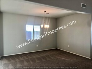 7180 S Portugal Ave in Tucson, AZ - Building Photo - Building Photo