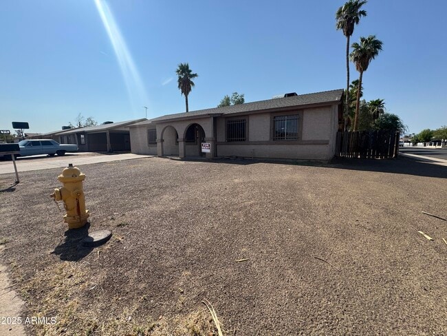 7967 W Highland Ave in Phoenix, AZ - Building Photo - Building Photo