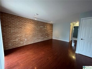 4053 Vaughn St in Easton, PA - Building Photo - Building Photo