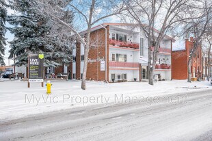 9915-9101 101 St in Fort Saskatchewan, AB - Building Photo
