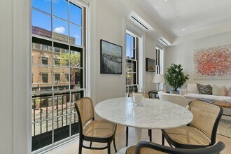 112 Charles St, Unit 2 in Boston, MA - Building Photo - Building Photo