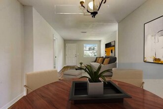 1000 Smithfield St in Jacksonville, FL - Building Photo - Building Photo