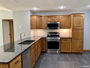 1209 W Aspen Ct in Bloomington, IN - Building Photo - Building Photo