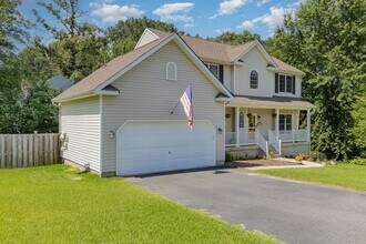 11814 Gardenia Dr in Fredericksburg, VA - Building Photo - Building Photo