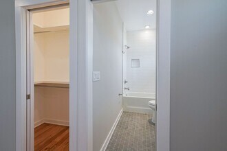 109 Duke St in Nashville, TN - Building Photo - Building Photo