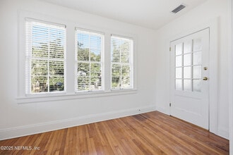 3110 Oak St in Jacksonville, FL - Building Photo - Building Photo
