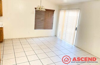 1408 Interlaken Dr in Bakersfield, CA - Building Photo - Building Photo