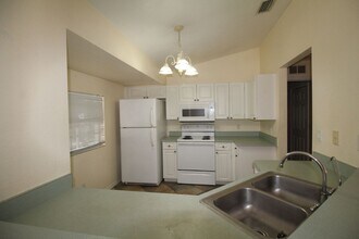 4765 Cornsilk Terrace in North Port, FL - Building Photo - Building Photo