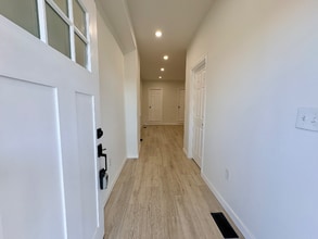 115 Crawford Ave, Unit A in Altoona, PA - Building Photo - Building Photo