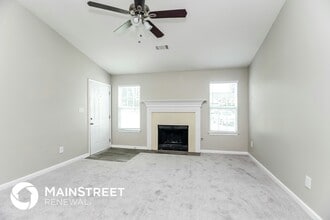 370 Flint Ridge Ct in Jonesboro, GA - Building Photo - Building Photo