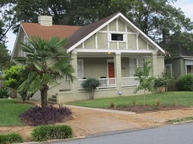 property at 1386 Athens Ave SW